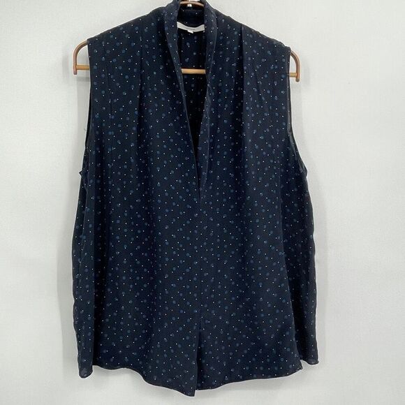 Vince Navy Blue Silk Sleeveless Shadow Dot Drape Neck Blouse Size Large - Picture 1 of 8